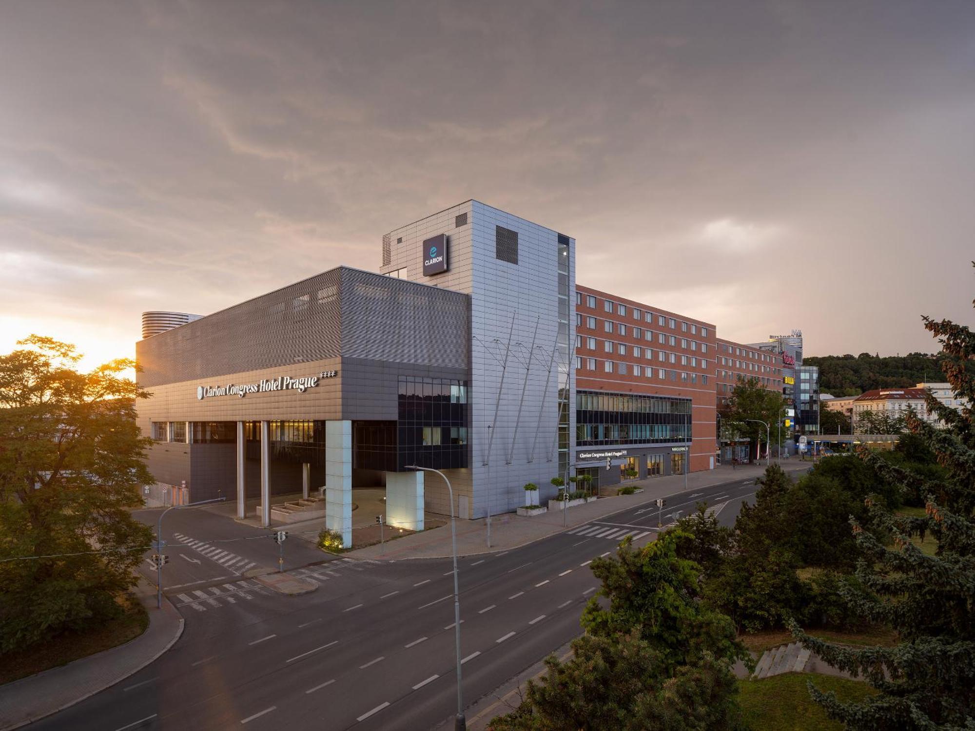 Clarion Congress Hotel Praga Esterno foto